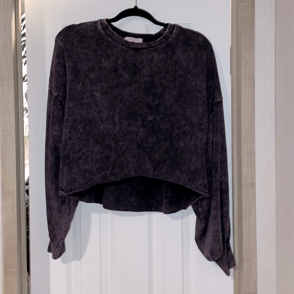 ZENANA OUTFITTERS - Purple Crewneck Size XS